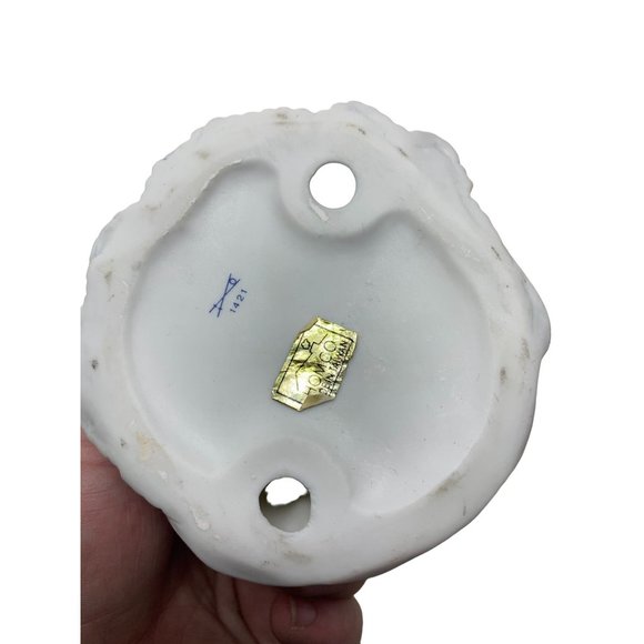 Victorian Woman with Fan "Shall We Dance?" Brown Hair with Pink and White Dress - Picture 6 of 7